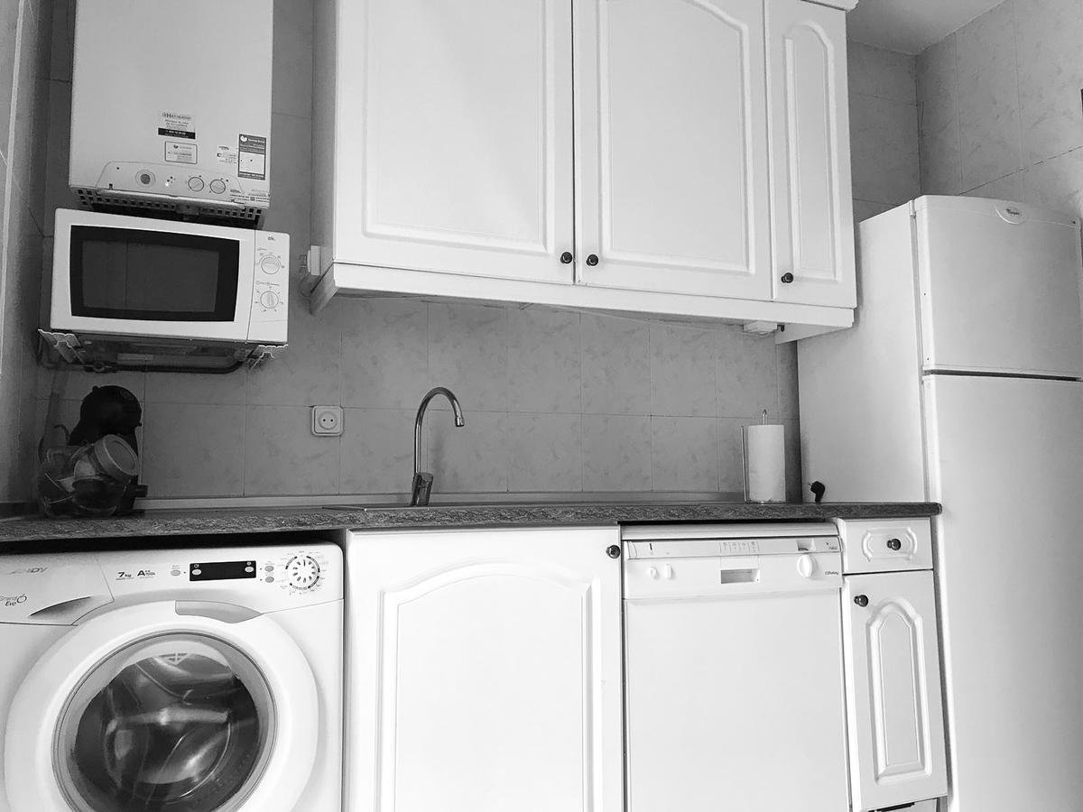 Az El Balcon De Conde De Aranda II Appartement Zaragoza Buitenkant foto